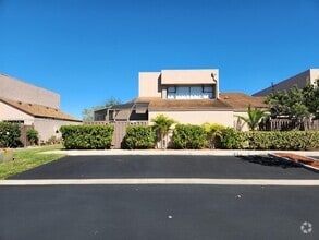 Building Photo - 12325 NW 11th Ct