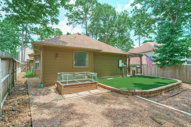 Building Photo - 13613 Vail Dr