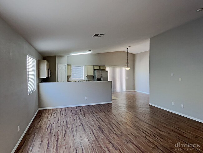 Building Photo - 8812 N Ceuta St