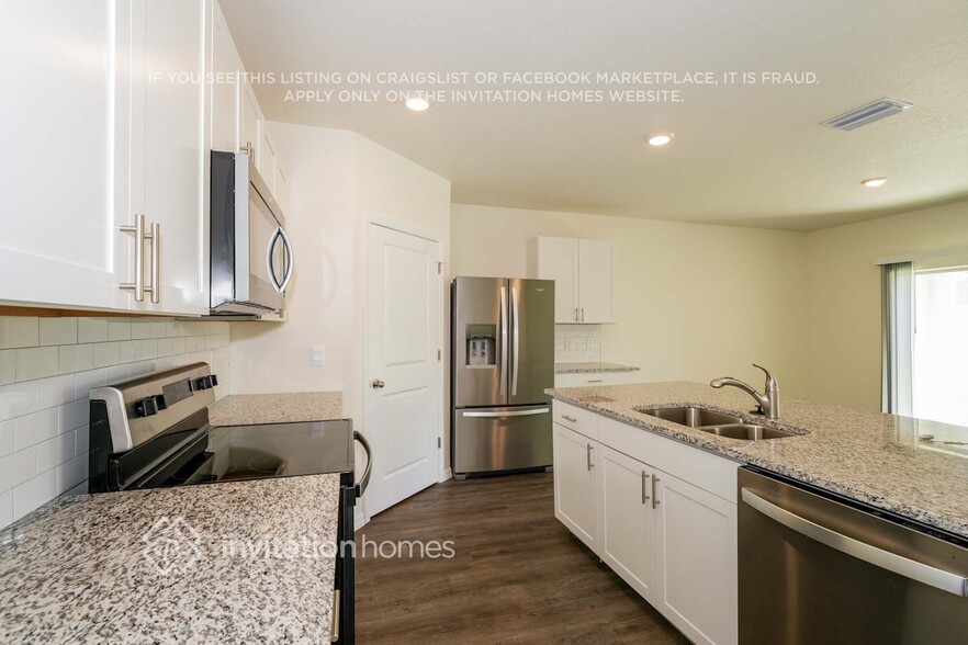 Building Photo - 7758 Harbor Moor Dr