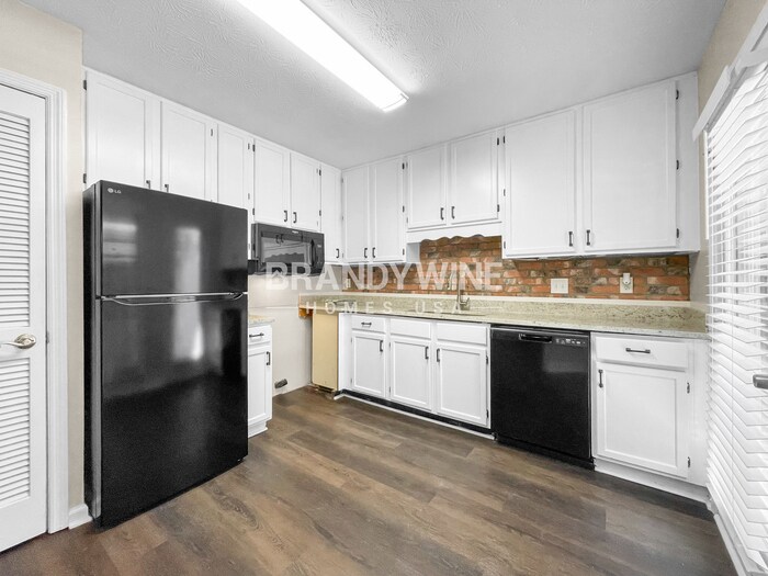 Building Photo - 4183 Elder Ln