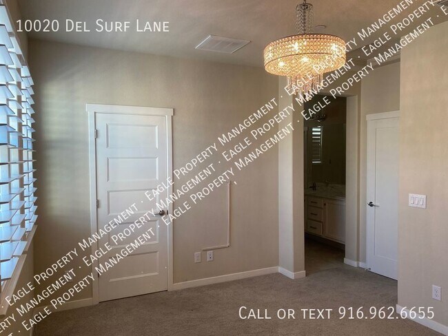 Building Photo - 2/2 Condo close to new casino  in Elk Grove