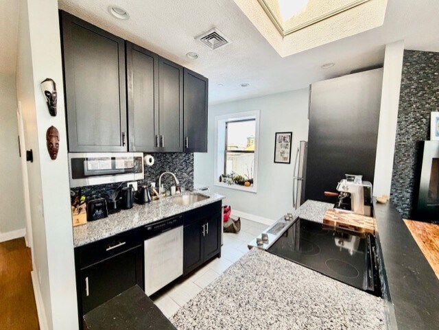 Building Photo - 173 North St