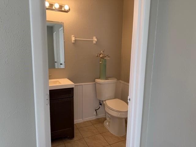 Building Photo - 410 Lorine St