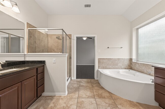 Building Photo - 9423 W Nightingale Hill Ln