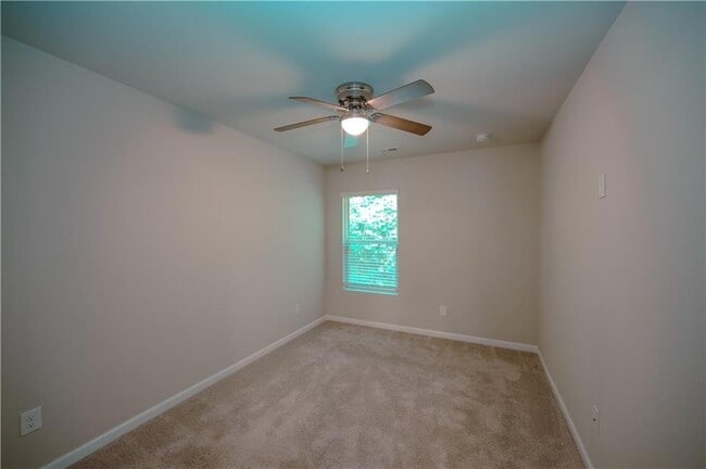 Building Photo - 3177 Meadowstone Ln SW