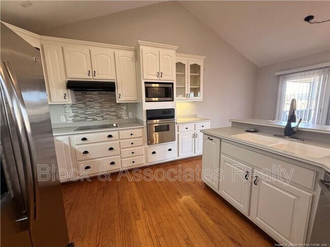Building Photo - 848 Castleberry Ct