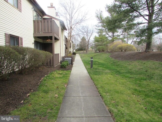 Building Photo - 515 Lindsey Ct