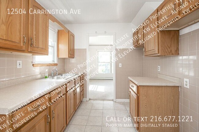 Building Photo - 12504 Carrington Ave