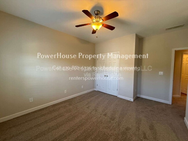 Building Photo - 6146 Queens River Dr