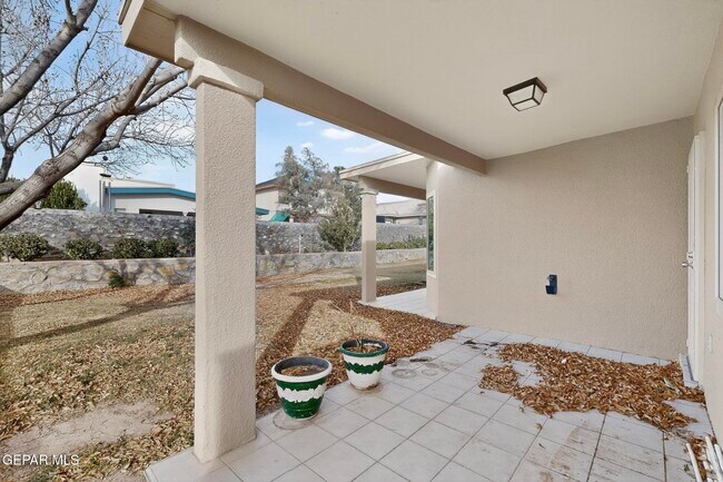 Building Photo - 1365 Desert Canyon Dr