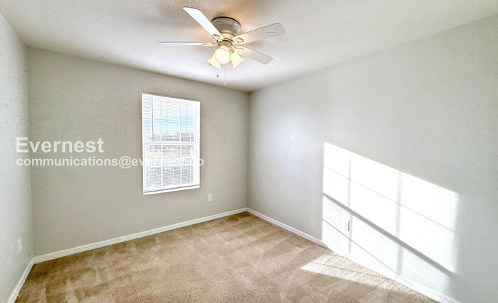 Building Photo - 14418 Scottburgh Glen Dr