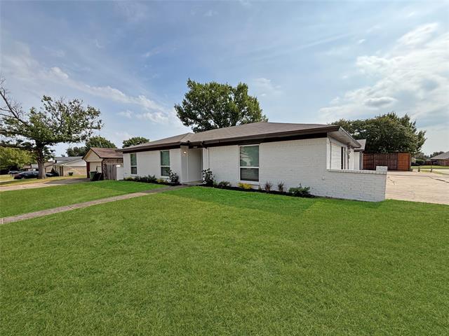 Building Photo - 6250 Shirley Dr