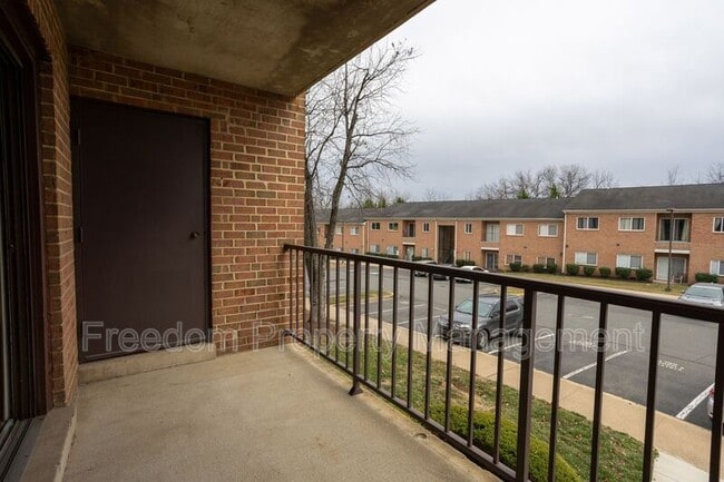 Building Photo - 10629 Provincial Dr