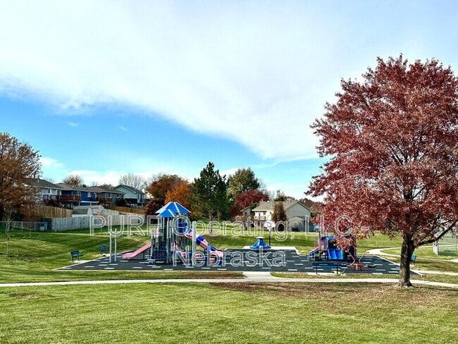 Building Photo - 8005 S 152nd St