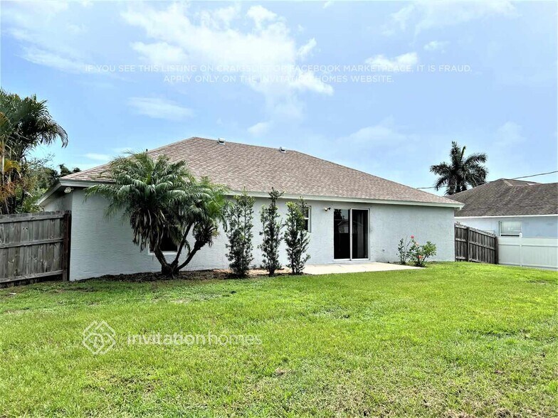 Building Photo - 1618 SW Morelia Ln