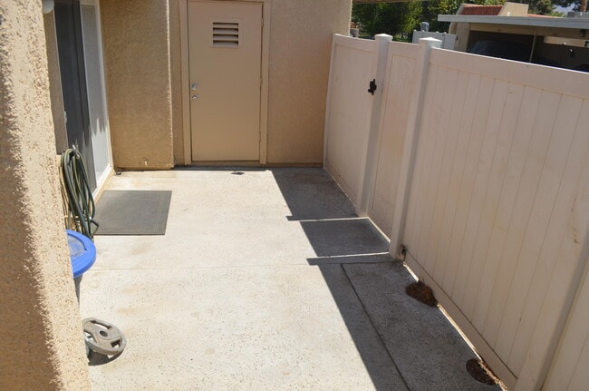 Building Photo - 35610 Graciosa Ct