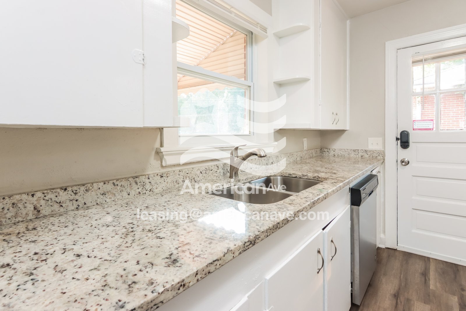 Building Photo - 3921 17th Ave