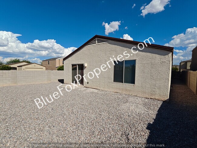 Building Photo - 5974 S Tappen Dr