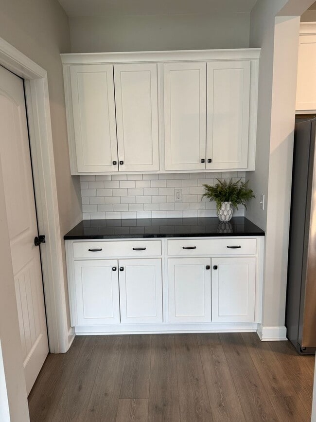 Building Photo - Beautiful 3BR Home with Office on Large .34-Acre Lot-  Spacious Single-Story Living in Stewarts C...