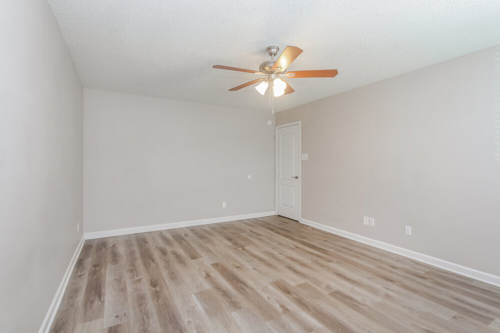 Building Photo - 9210 Centenary Ln