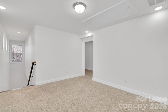 Building Photo - 11715 Clems Branch Dr