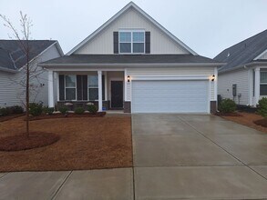 Building Photo - Outstanding Three Bedroom Home in the Ashcroft Community!