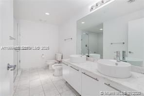 Building Photo - 888 Biscayne Blvd