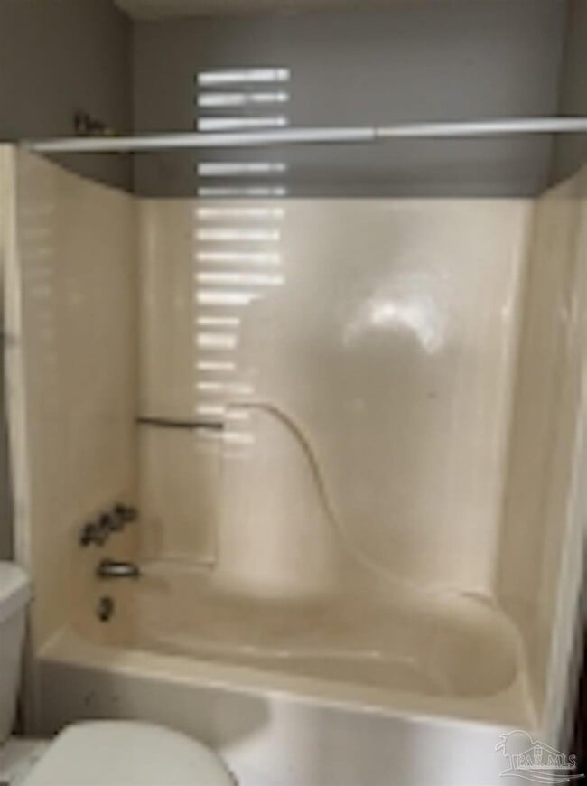 Building Photo - 455 Stara Cir