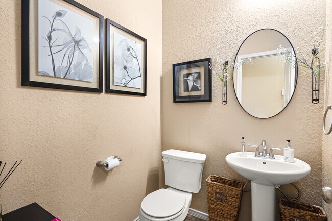 Building Photo - 7222 Sunny Day