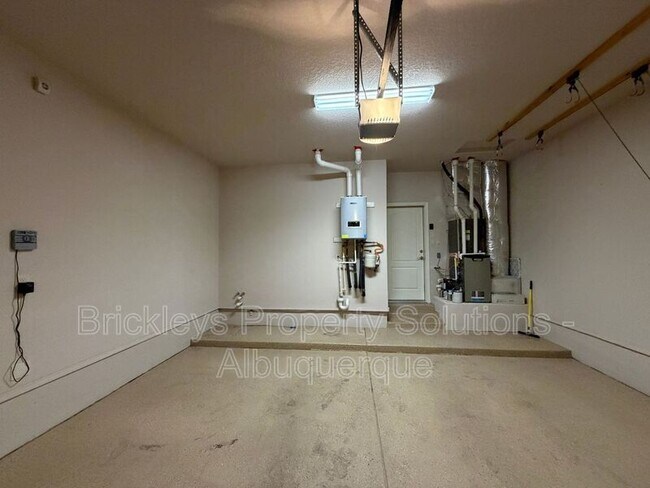 Building Photo - 5815 Mafraq Ave NW