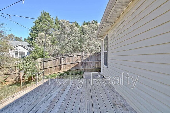 Building Photo - 289 Baldwin Ct