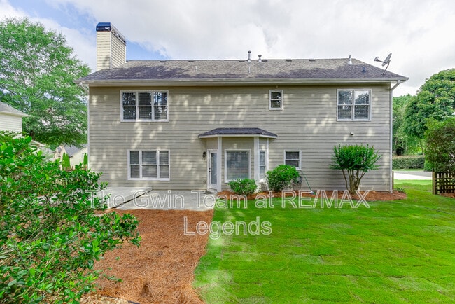 Building Photo - 1795 Lake Heights Cir