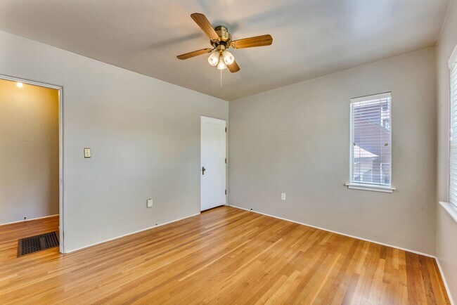 Building Photo - 760 Marsh Ave