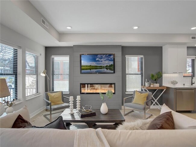 Building Photo - 3630 Colfax Ave S