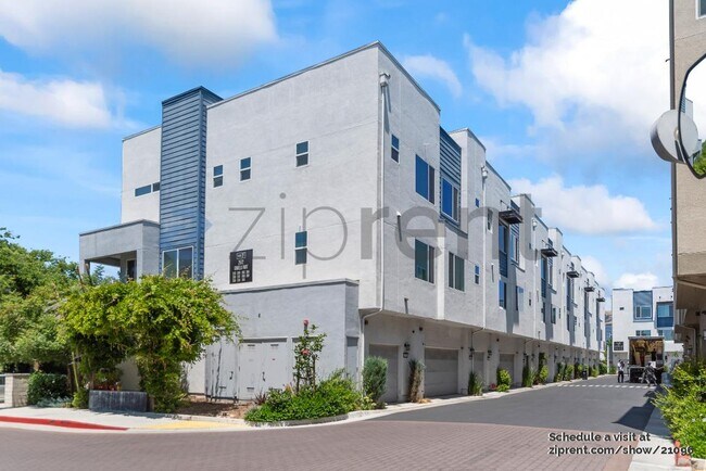 Building Photo - 2588 Gimelli Way