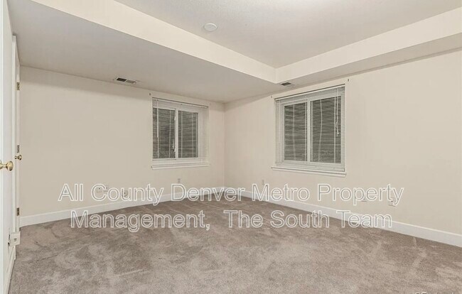 Building Photo - 10172 Woodrose Ln