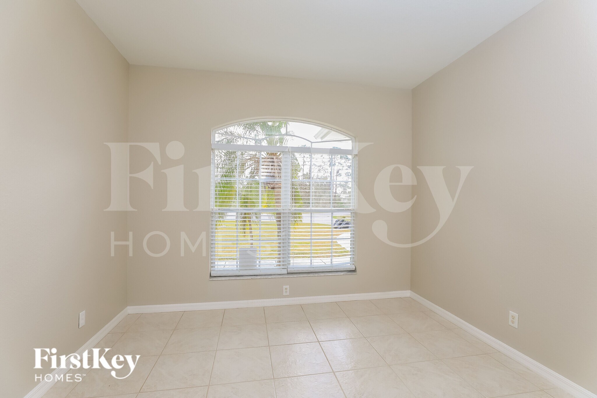 Building Photo - 2322 Renfro Ave