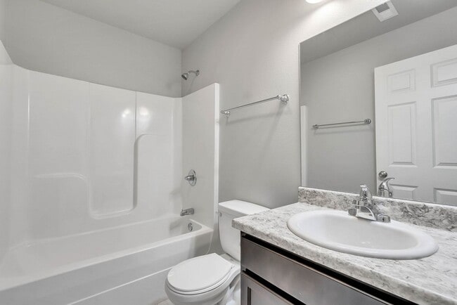 Building Photo - 5482 Summerland Drive