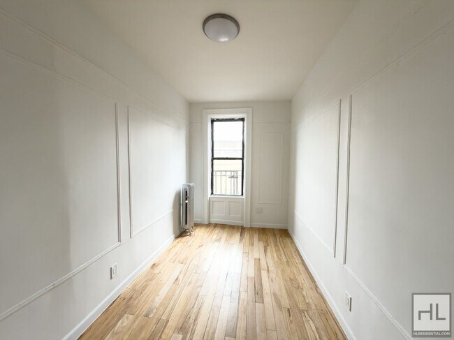 Building Photo - NOSTRAND AVENUE / Renovated 3-bed, 1-bath ...