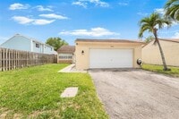 Building Photo - 1356 Pelican Ct