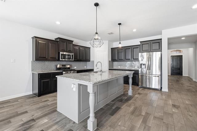 Building Photo - 2532 Candle Ln