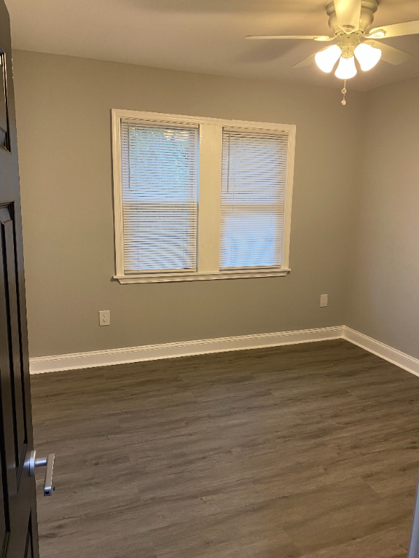 Building Photo - 5019 Belair Rd