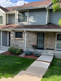 Building Photo - Charming Silver Valley Home with Modern Co...