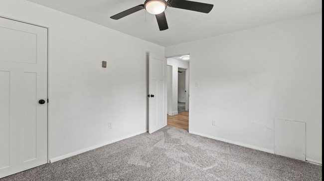 Building Photo - COMING SOON! 3 Bed/ 2 bath House!