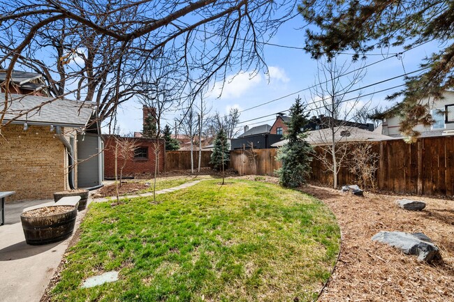 Building Photo - Gorgeous Washington Park Bungalow!