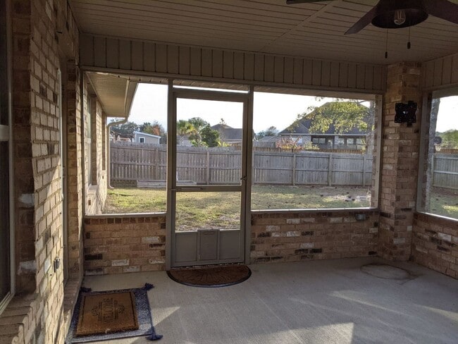 Building Photo - Craftsman-Style 4-Bedroom Home - Winners Gait