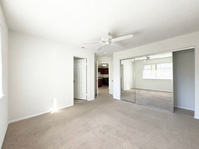 Building Photo - 3521 Paseo De Elenita