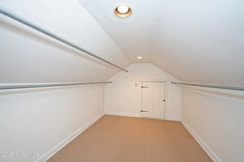 Building Photo - 2550 Troy-Schenectady Rd