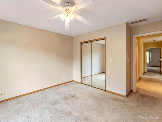 Building Photo - 4909 Spencer Ave